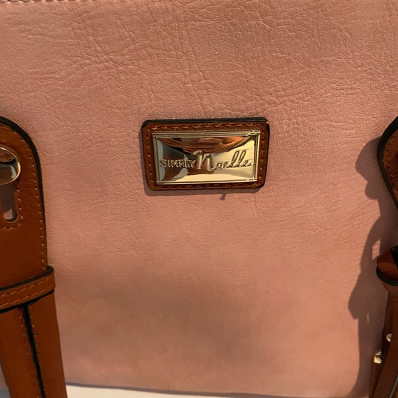 Purse - Picture 2 of 4